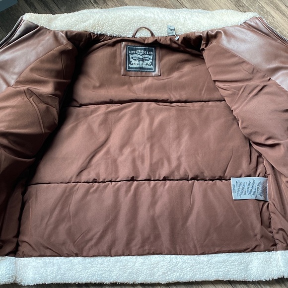 Levi's Women’s Faux Leather Puffer Sherpa Collared Brown Jacket Size M - Picture 5 of 14